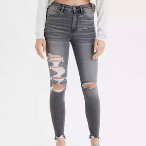 (PRICE DROP) American Eagle High Rise Jeggings!!